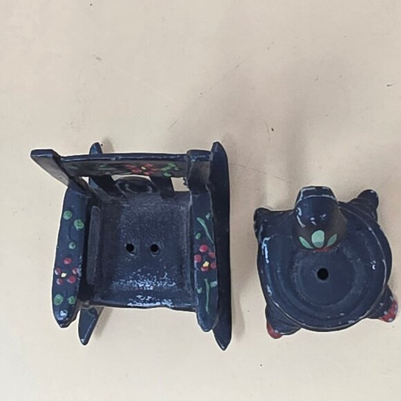 Vintage Cast Iron Miniature Rocking Chair Stove Set Hand-Painted Floral Design - Picture 5 of 10